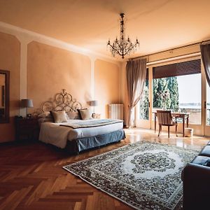 Camera deluxe con letto king size